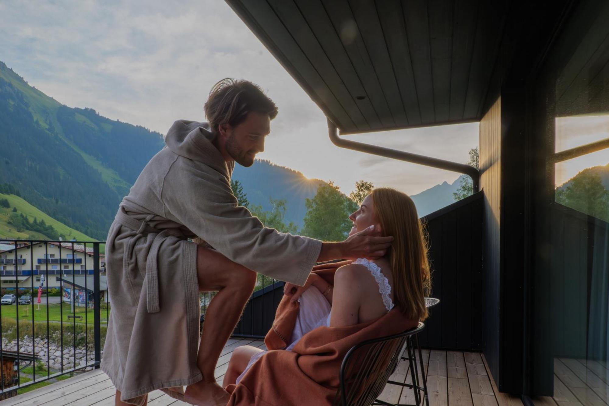 Posthotel Lechtal, Arlberg ホルツガウ エクステリア 写真